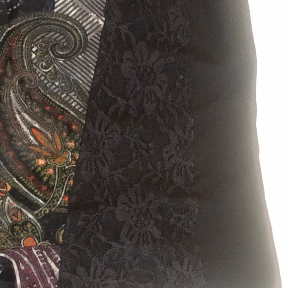 “UNIQUE MULTI FABRIC” Grey and abstract coloured patterns long sleeved sweater. - Picture 12 of 13